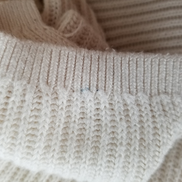 Garage white cold-shoulder knit sweater size S - Picture 12 of 13